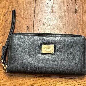 Kenneth Cole Black Leather Wristlet with Gold Plaque